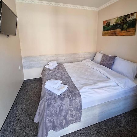 Rail Hotel Tiflis Exterior foto